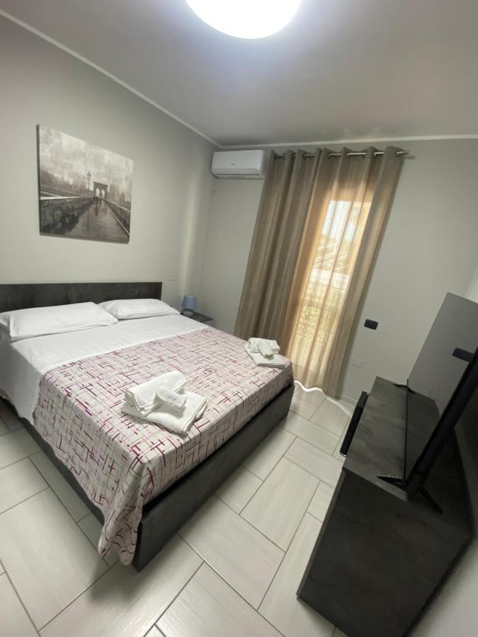 Casa Giuly 181 Bed and Breakfast Napels Buitenkant foto